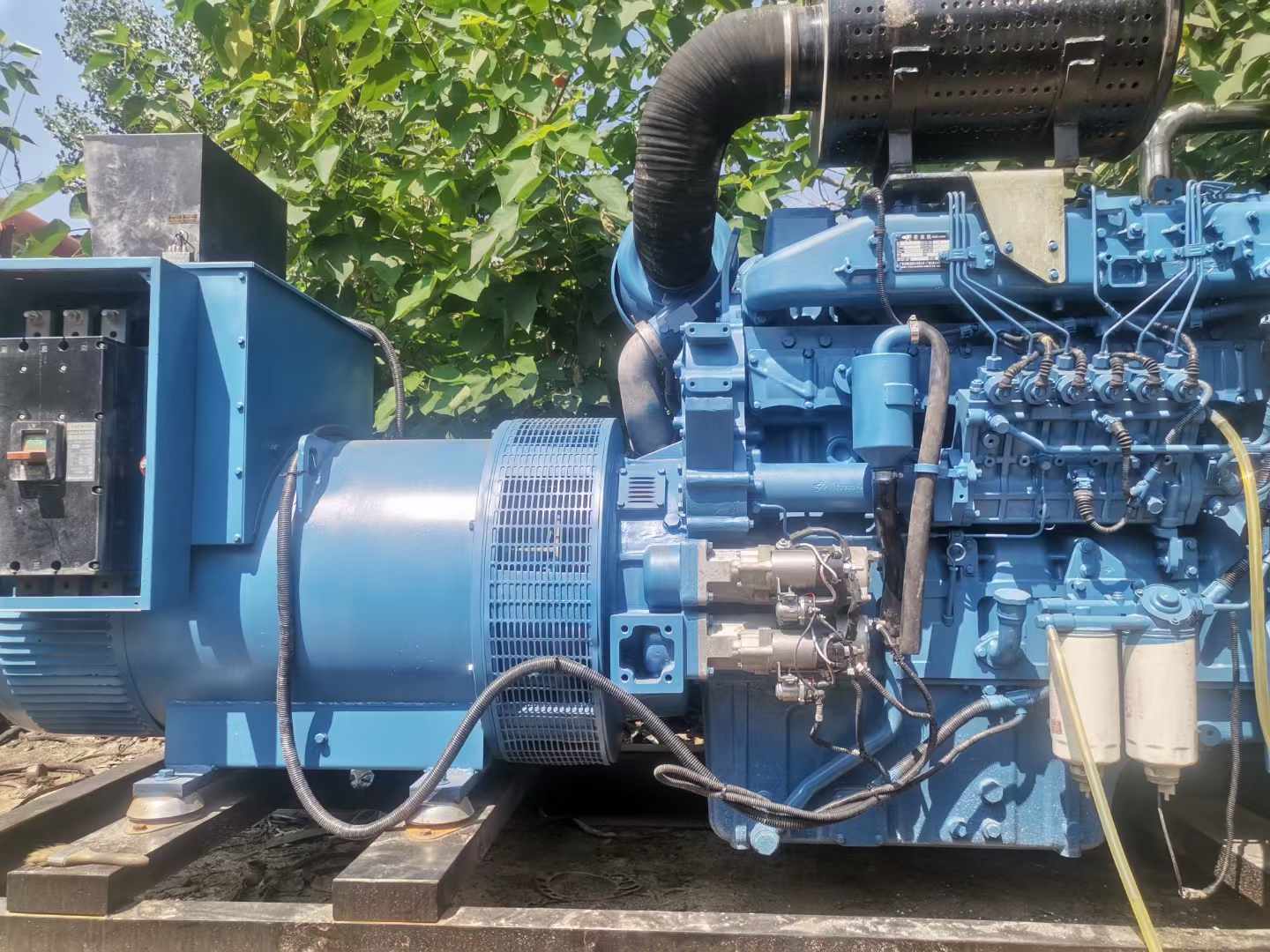 安图详细说明降低 800kW 柴油发电机输出电流波动的方法