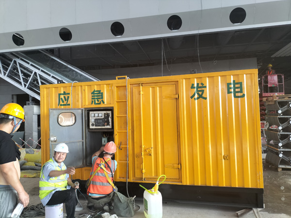 安图怎样判断空气滤清器是否需要更换？